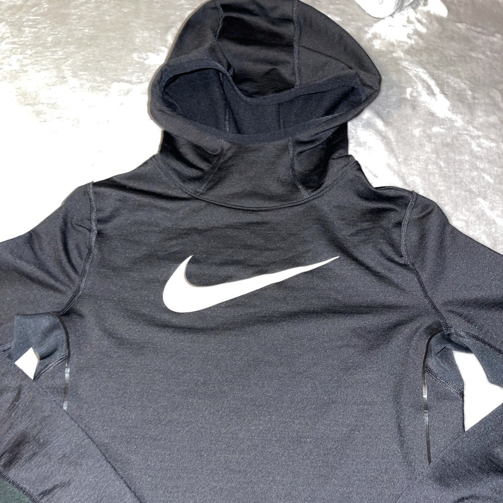 Nike Pro Hyperwarm long sleeve